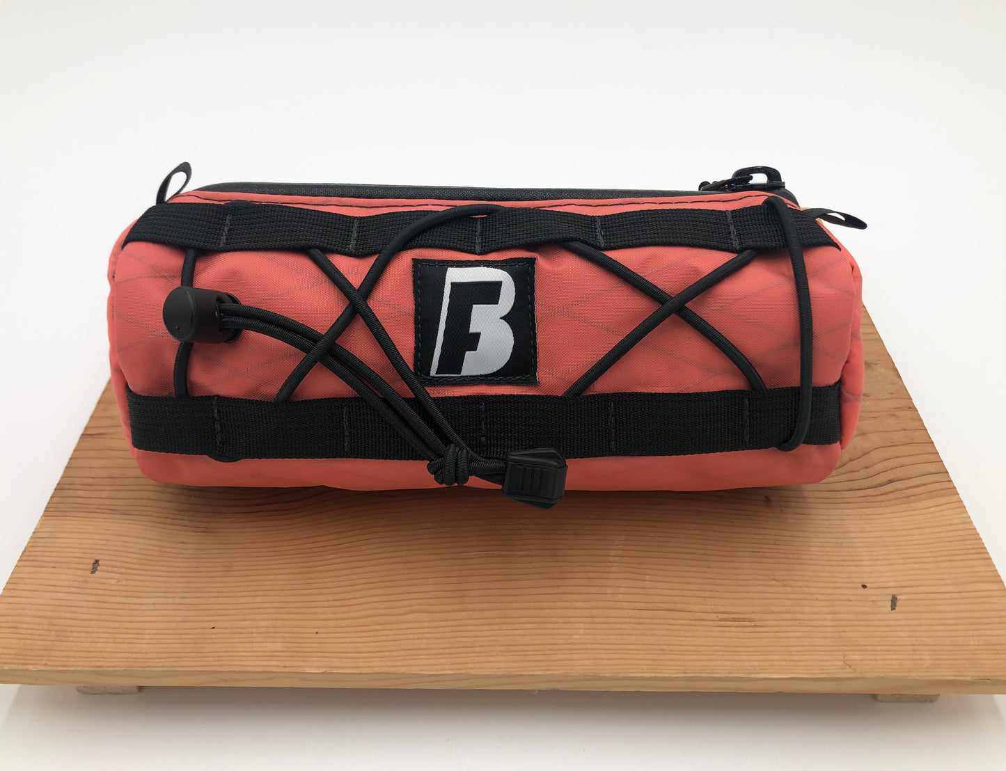 **Ready to ship now** Coral handlebar bag