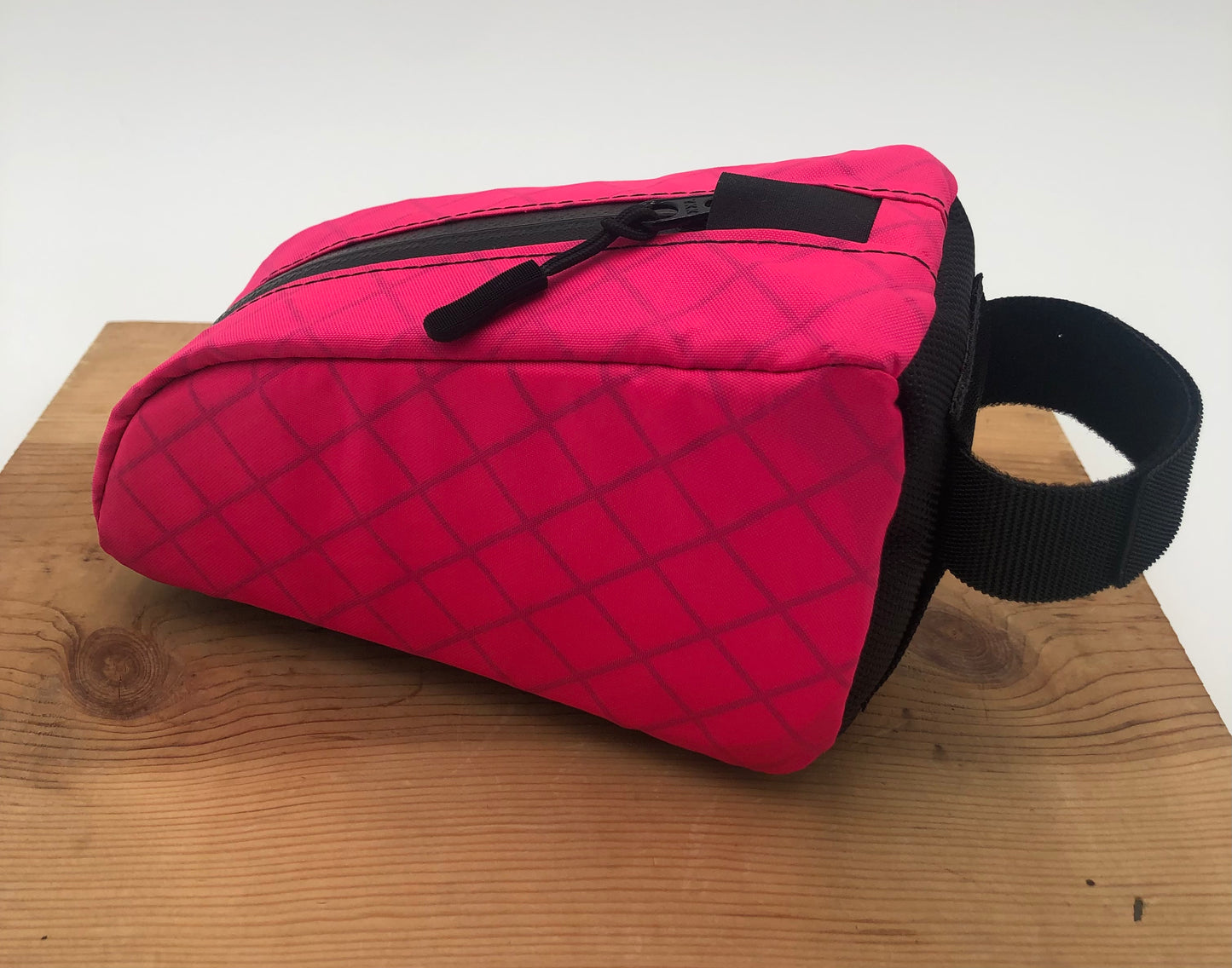 **Ready to ship now** Mini 7'' hot pink top tube bag